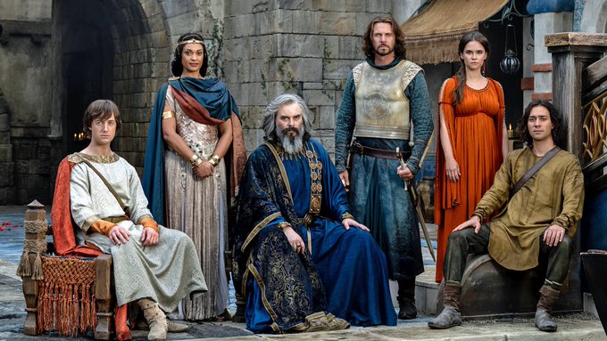 The 6 main characters in Númenor: Kemen (Leon Wadham), Míriel (Cynthia Addai-Robinson), Pharazôn (Trystan Gravelle), Elendil (Lloyd Owen), Eärien (Ema Horvath) & Isildur (Maxim Baldry)