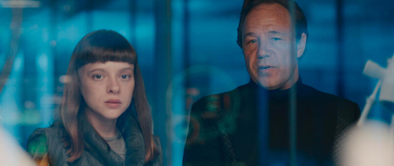 Shira Haas and Stephen Graham in Bodies