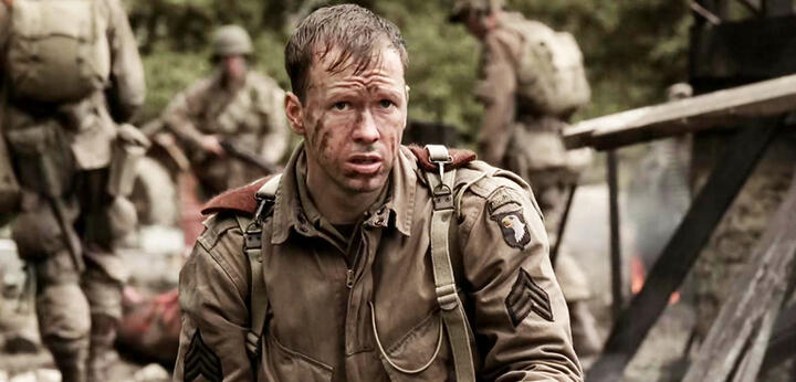 (Donnie Wahlberg in Band of Brothers still 30 years young)