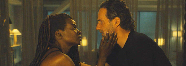 (Michonne and Rick get back together)